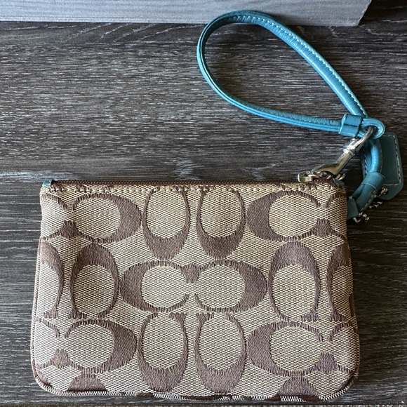 Coach Wristlet - Picture 7 of 12